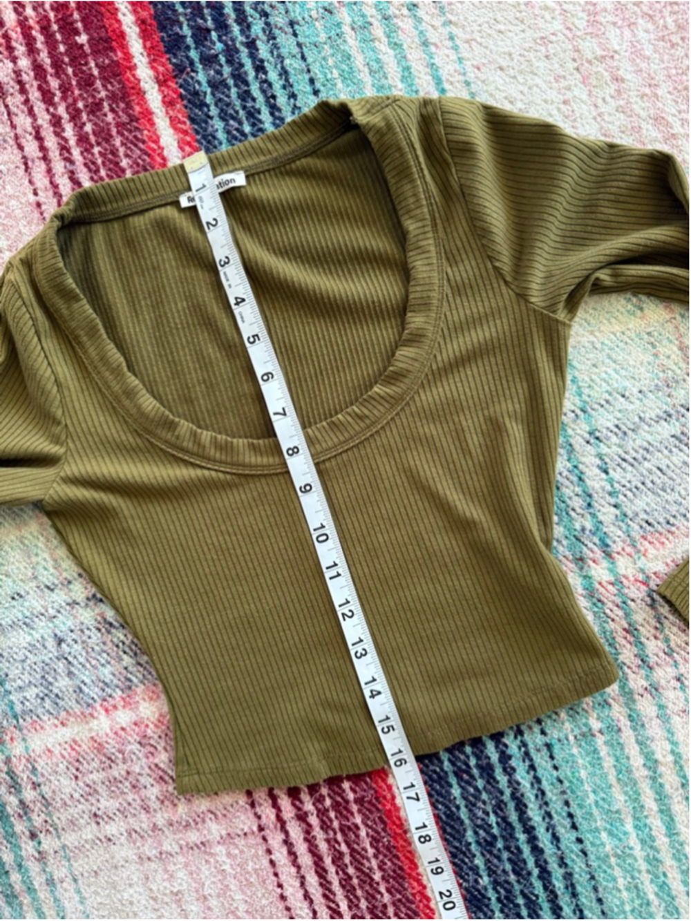 Women's Reformation Olive Green Ribbed Long Sleeve Crop Top XS - Picture 7 of 8